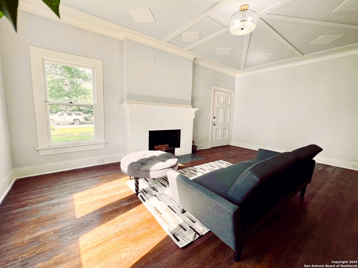 1606 Mulberry Ave, ,  78201 — photo 1