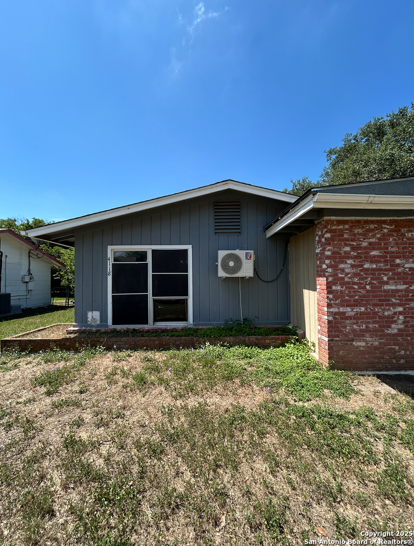 4118 Scarletoak Dr, , 78220 — photo 1