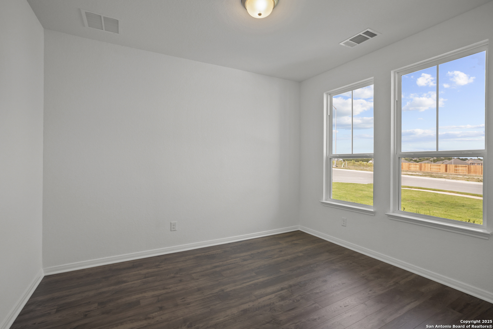 2804 Reeves Ln, ,  78108 — photo 1