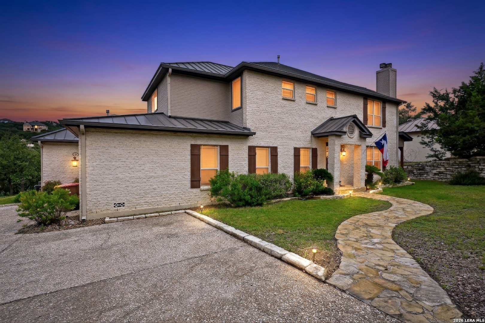 1031 KINGS COVE DR, ,  78133 — photo 1