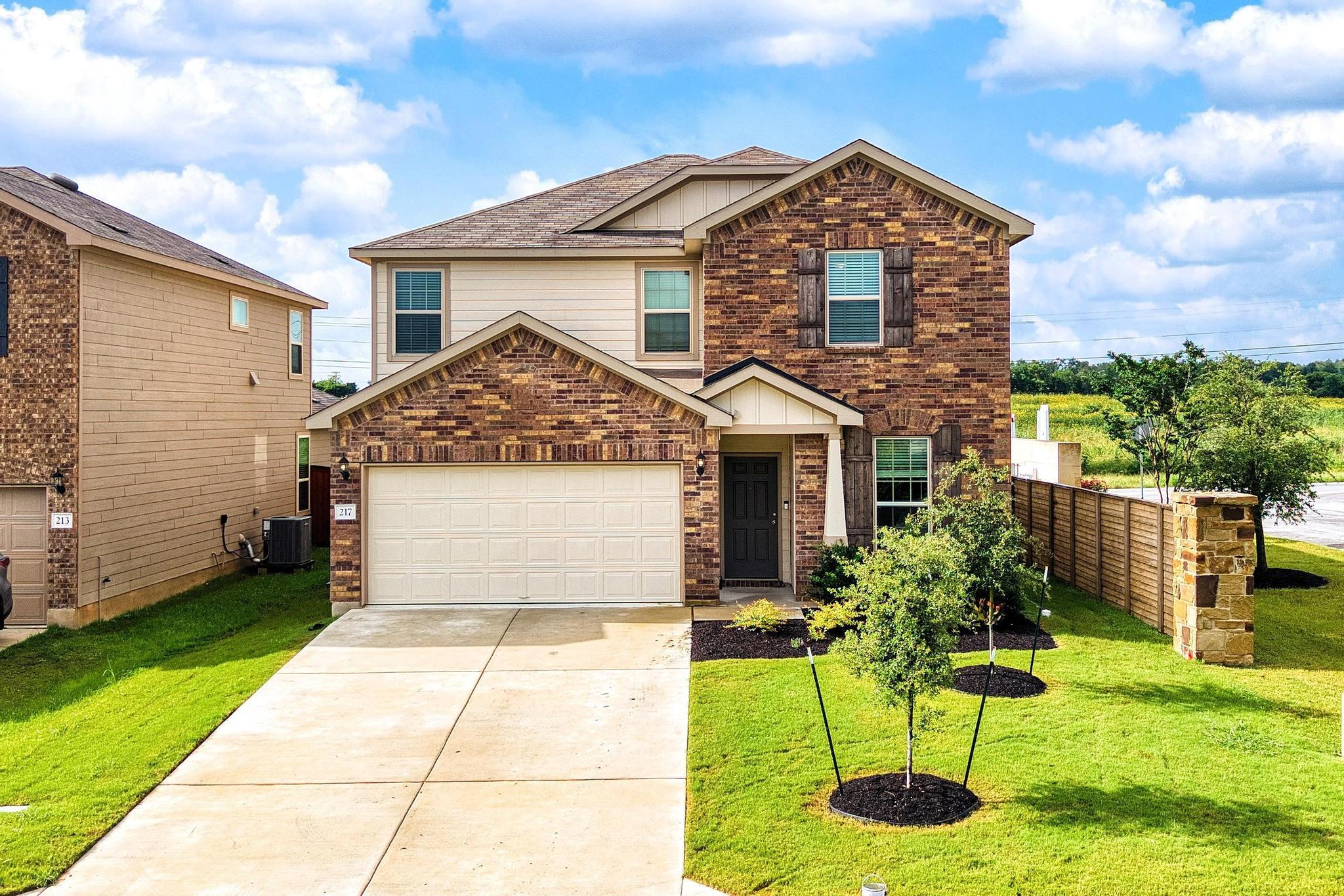 217 Innisfree, Jarrell, TX 76537 — photo 1