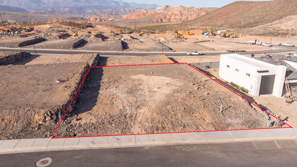 1860 W 350 N 106, Hurricane, UT 84737 — photo 1