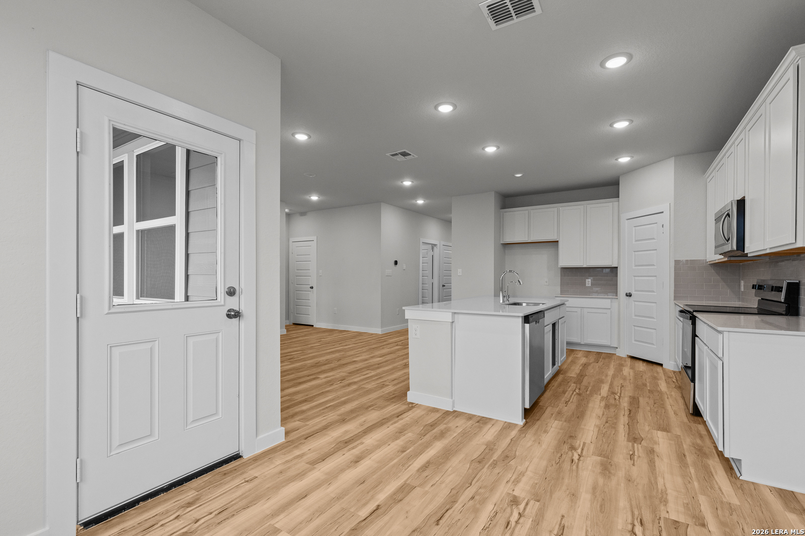 8657 RUCKER POND TRAIL, ,  78252 — photo 1