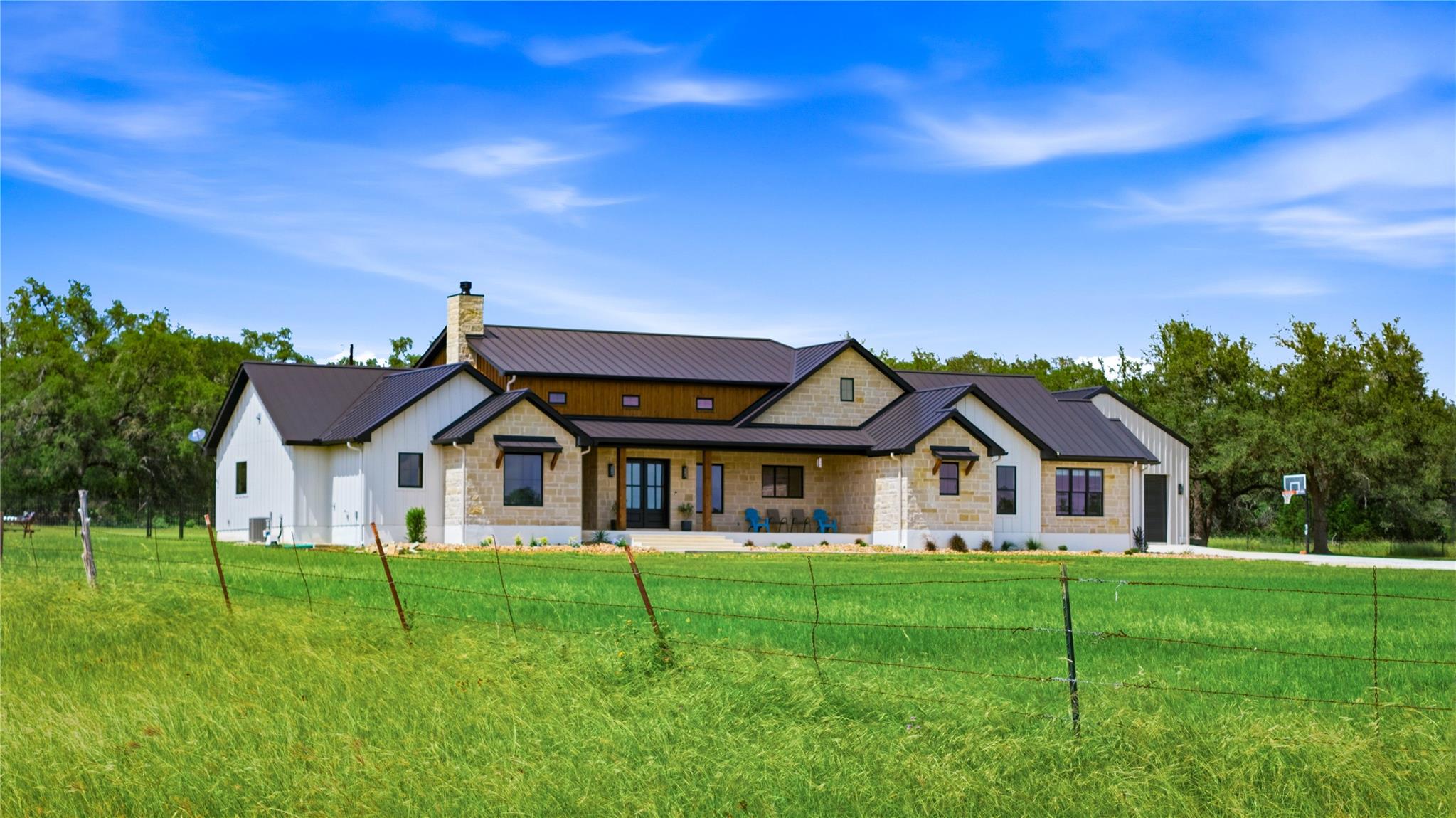 4434 Hugo, San Marcos, TX 78666 — photo 1