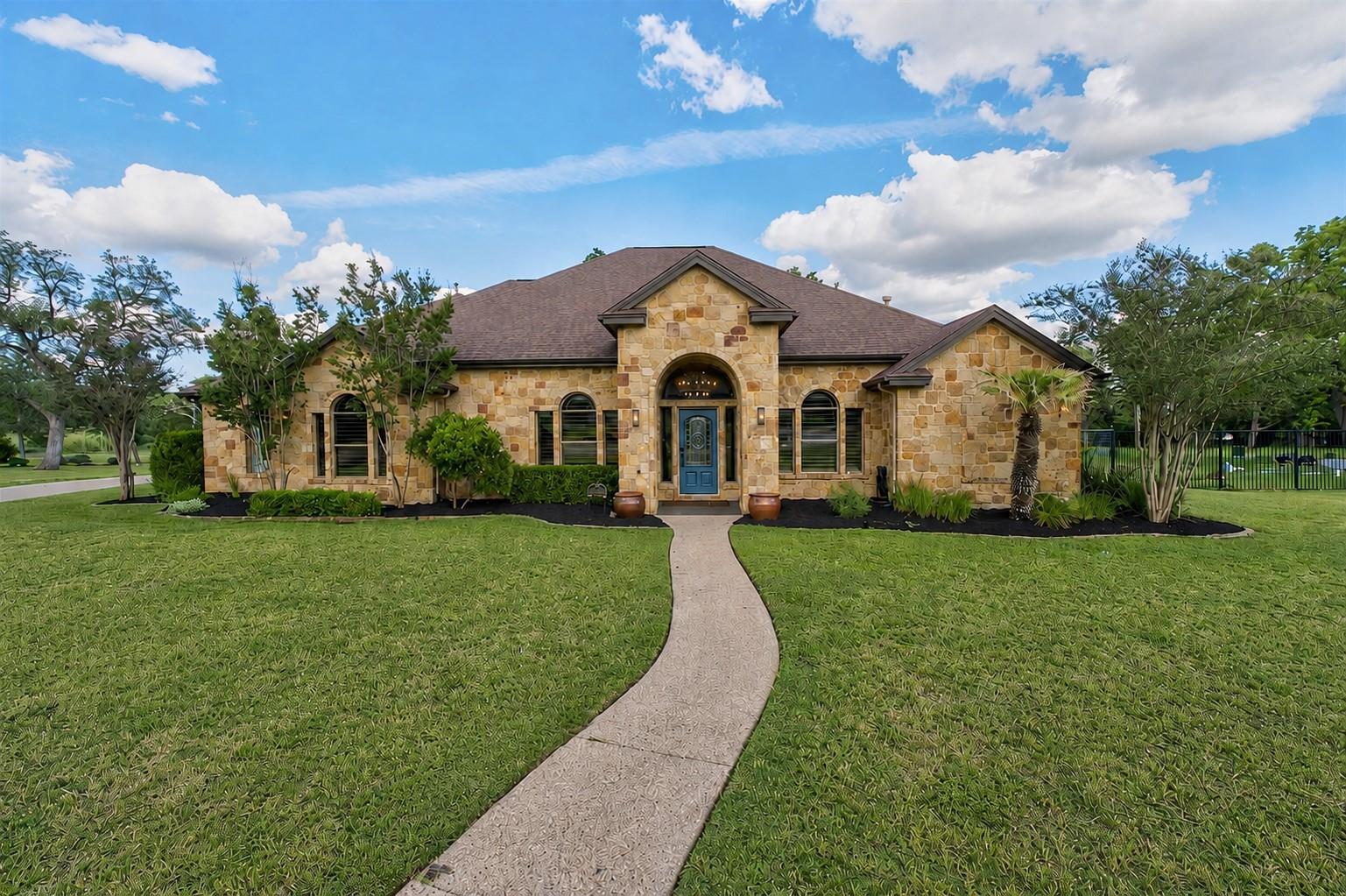 416 Shadywood, Dripping Springs, TX 78620 — photo 1