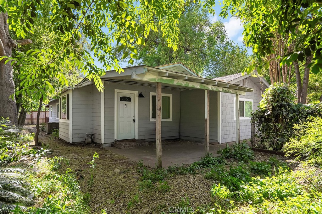 1131 Stewart Avenue, Chico, CA 95926 — photo 1