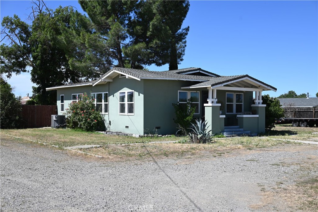 1068 E Walker, Orland, CA 95963 — photo 1