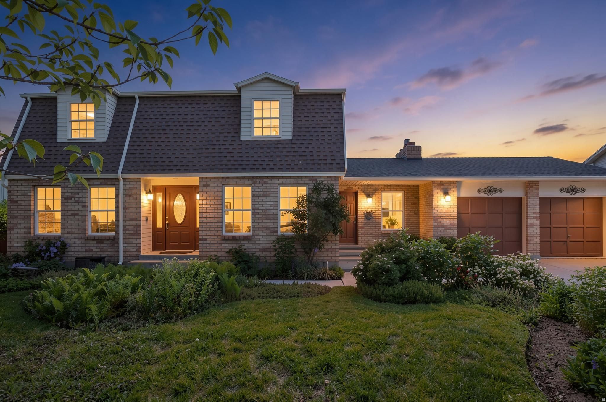 9776 S GRANITE HILLS DR, Sandy, UT 84092 — photo 1