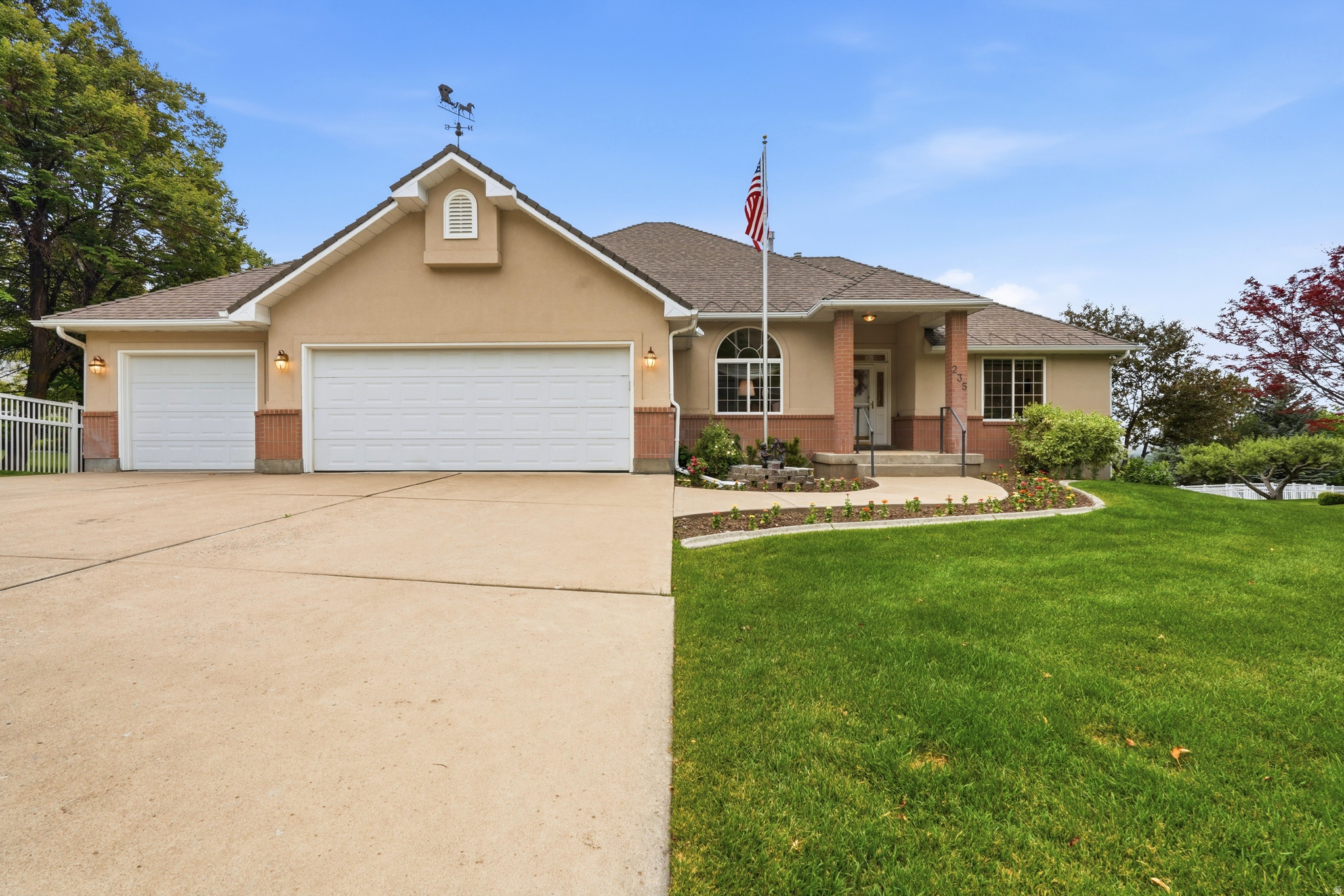235 BUCKINGHAM DR, Providence, UT 84332 — photo 1