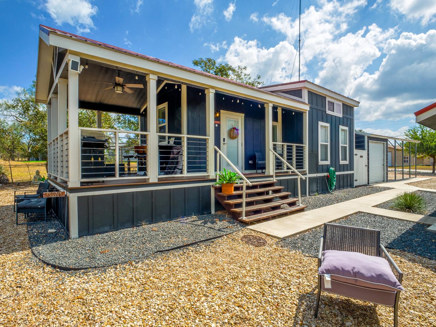 4113 Hermosa, Kingsland, TX 78639 — photo 1