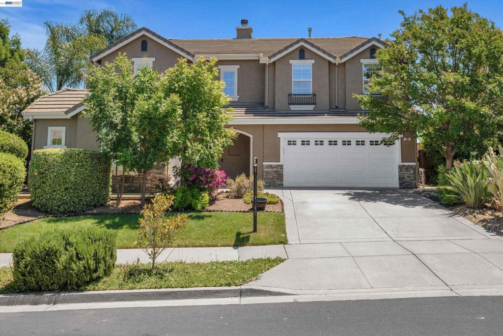 281 W Country Club Dr, Brentwood, CA 94513 — photo 1