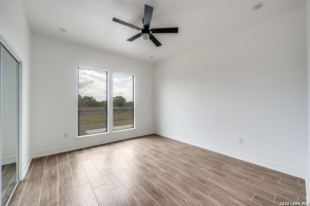125 Hidden Hills, , 78114 — photo 1