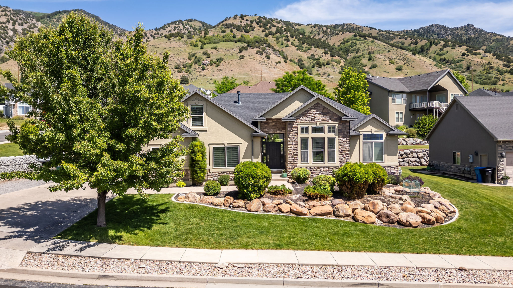 729  EAGLE VIEW DR, Providence, UT 84332 — photo 1