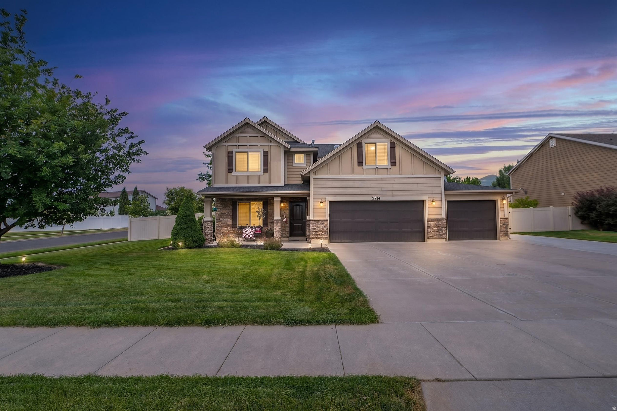 2214 W LOVELAND, Farmington, UT 84025 — photo 1