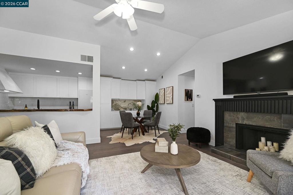 200 Norris Canyon Pl C, San Ramon, CA 94583 — photo 1