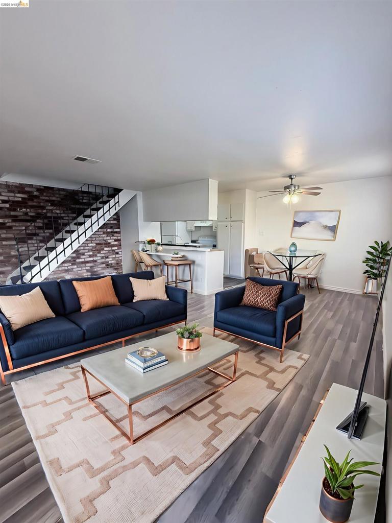 2108 Lemontree Way 3