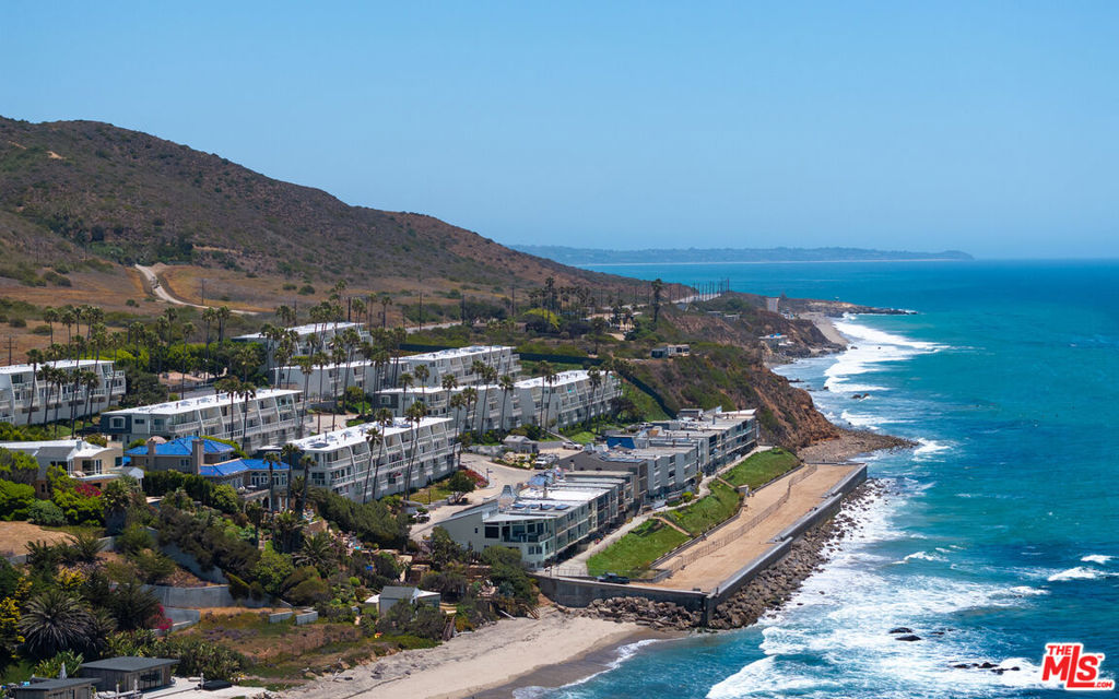 11964 Whalers Lane, Malibu, CA 90265 — photo 1