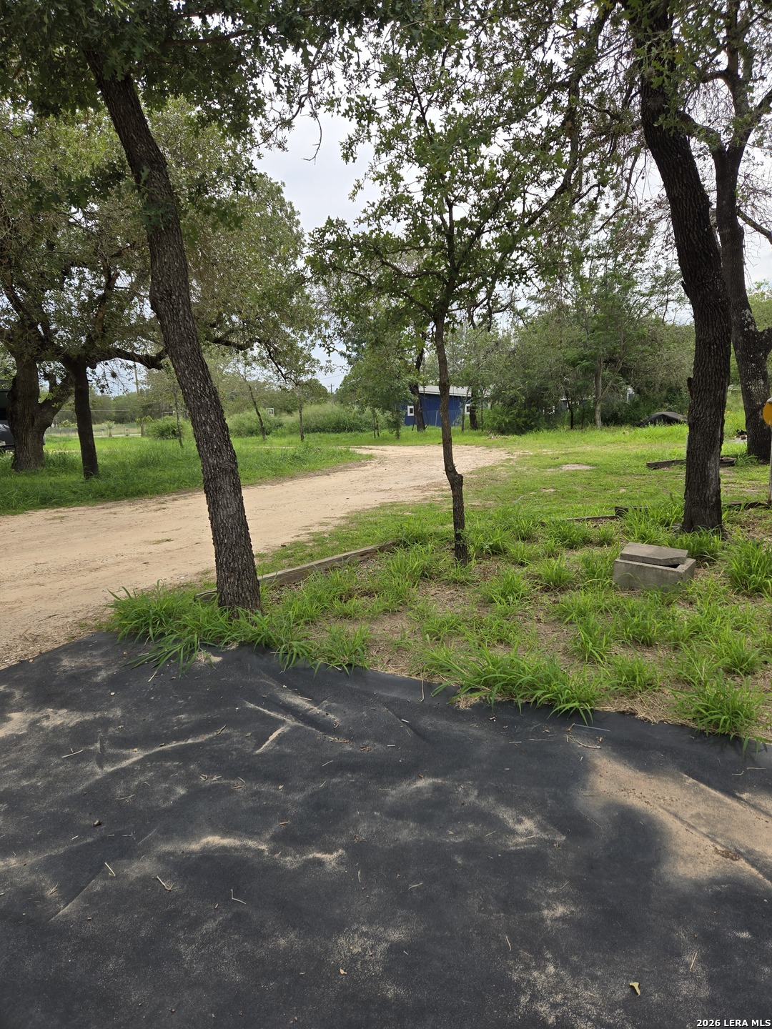 300 Camelot Ln, San Antonio, TX 78264 — photo 1