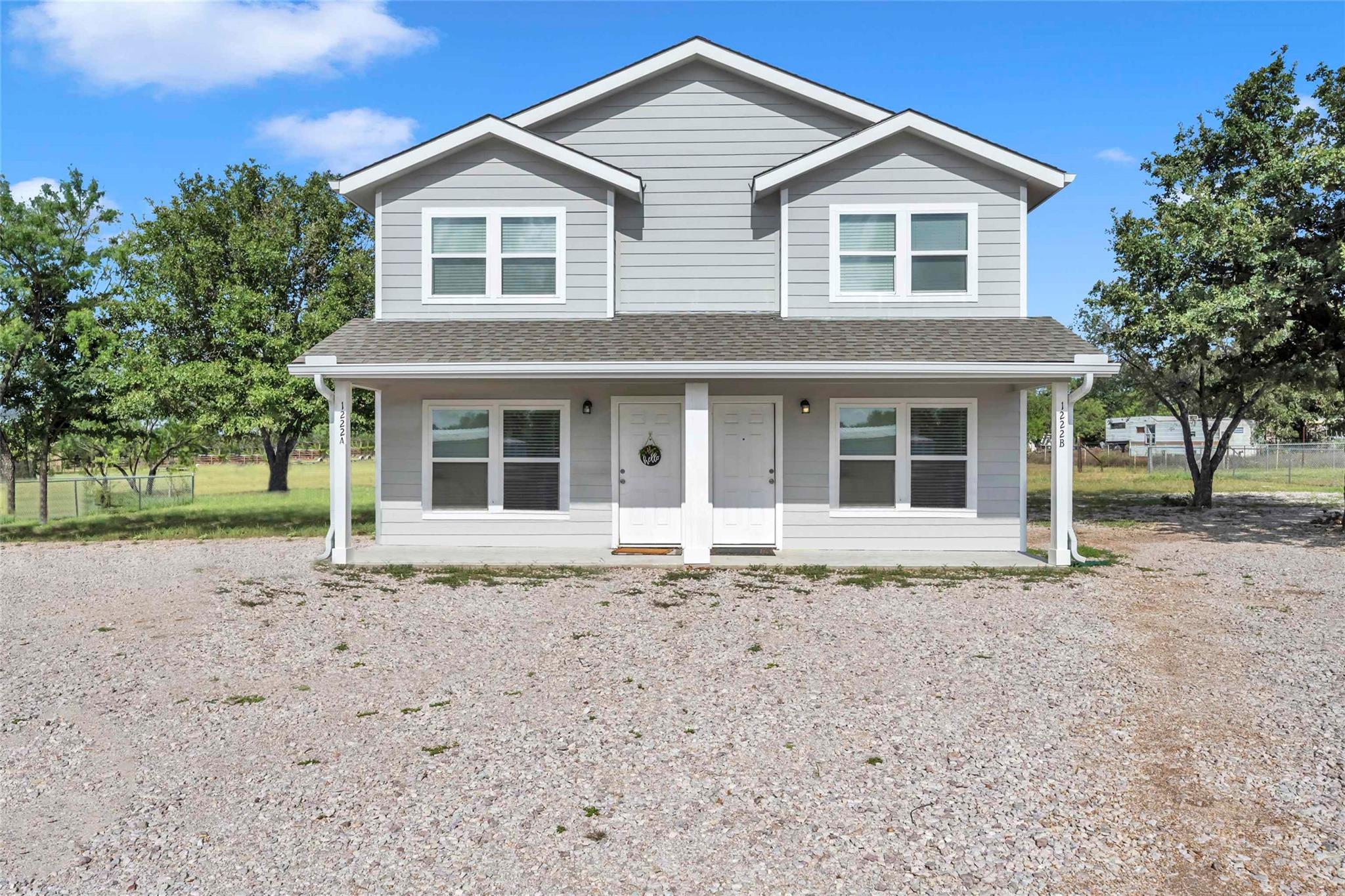1220  Nora Ln, Kingsland, TX 78639 — photo 1