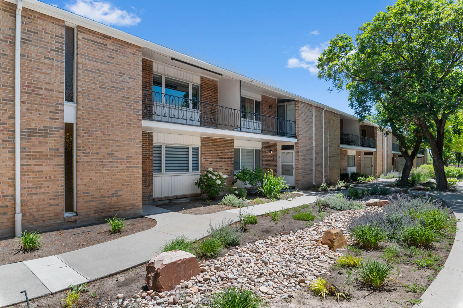 745 E THREE FOUNTAINS CIR #43, Salt Lake City, UT 84107 — photo 1