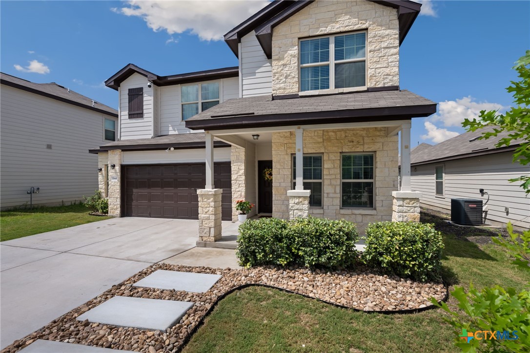 1044 Slight Street, New Braunfels, TX 78130 — photo 1