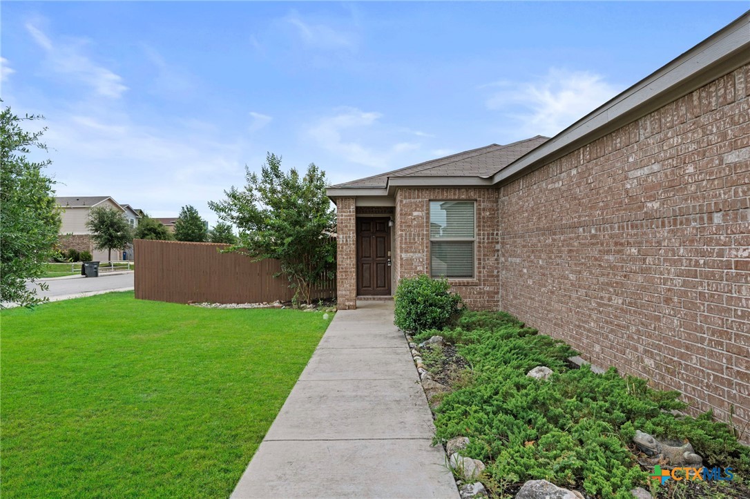 2098 Wind Chime Way, New Braunfels, TX 78130 — photo 1