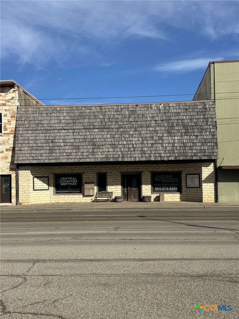 615 E Main Street, Gatesville, TX 76528 — photo 1