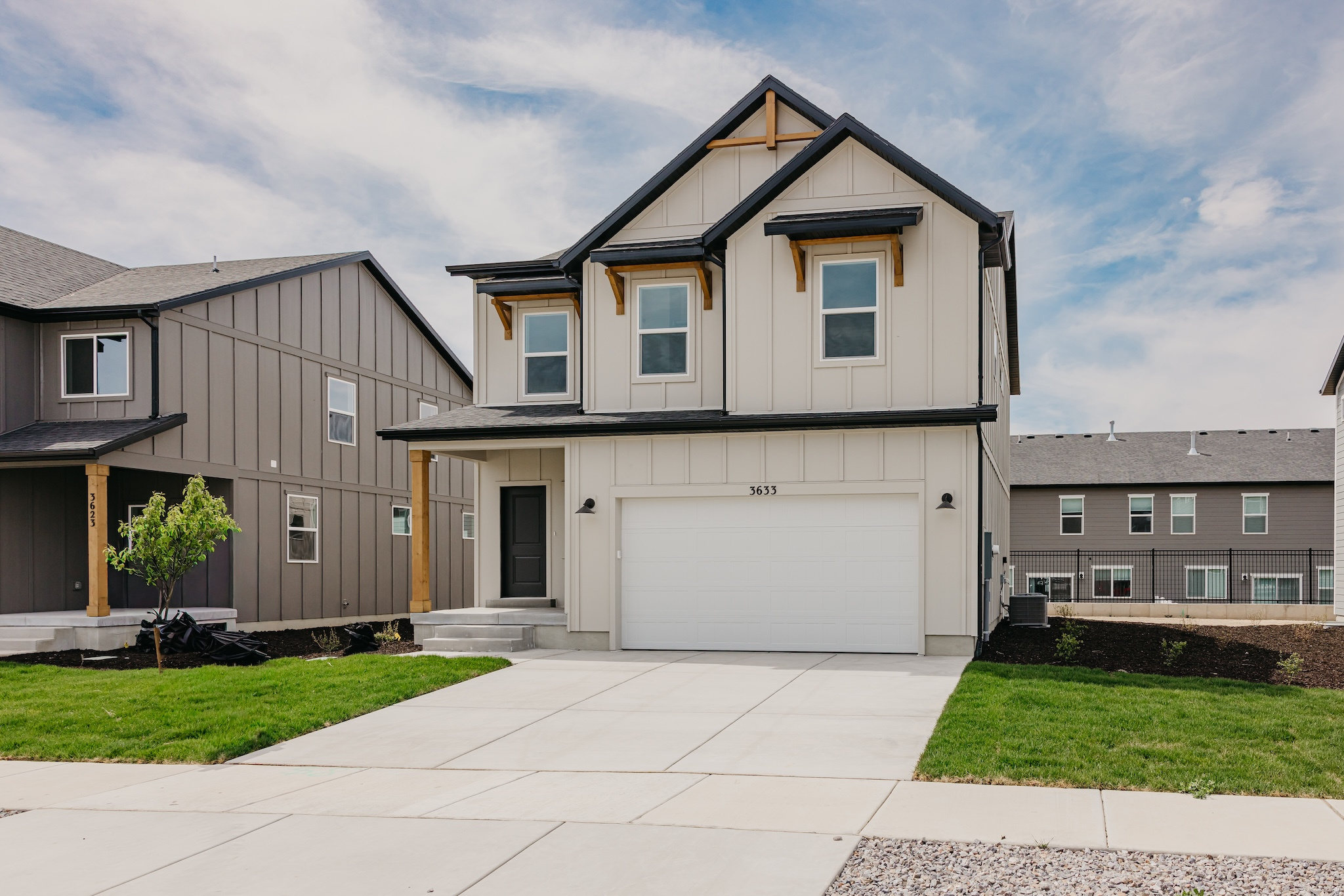 3633 N EAGLE DR #312