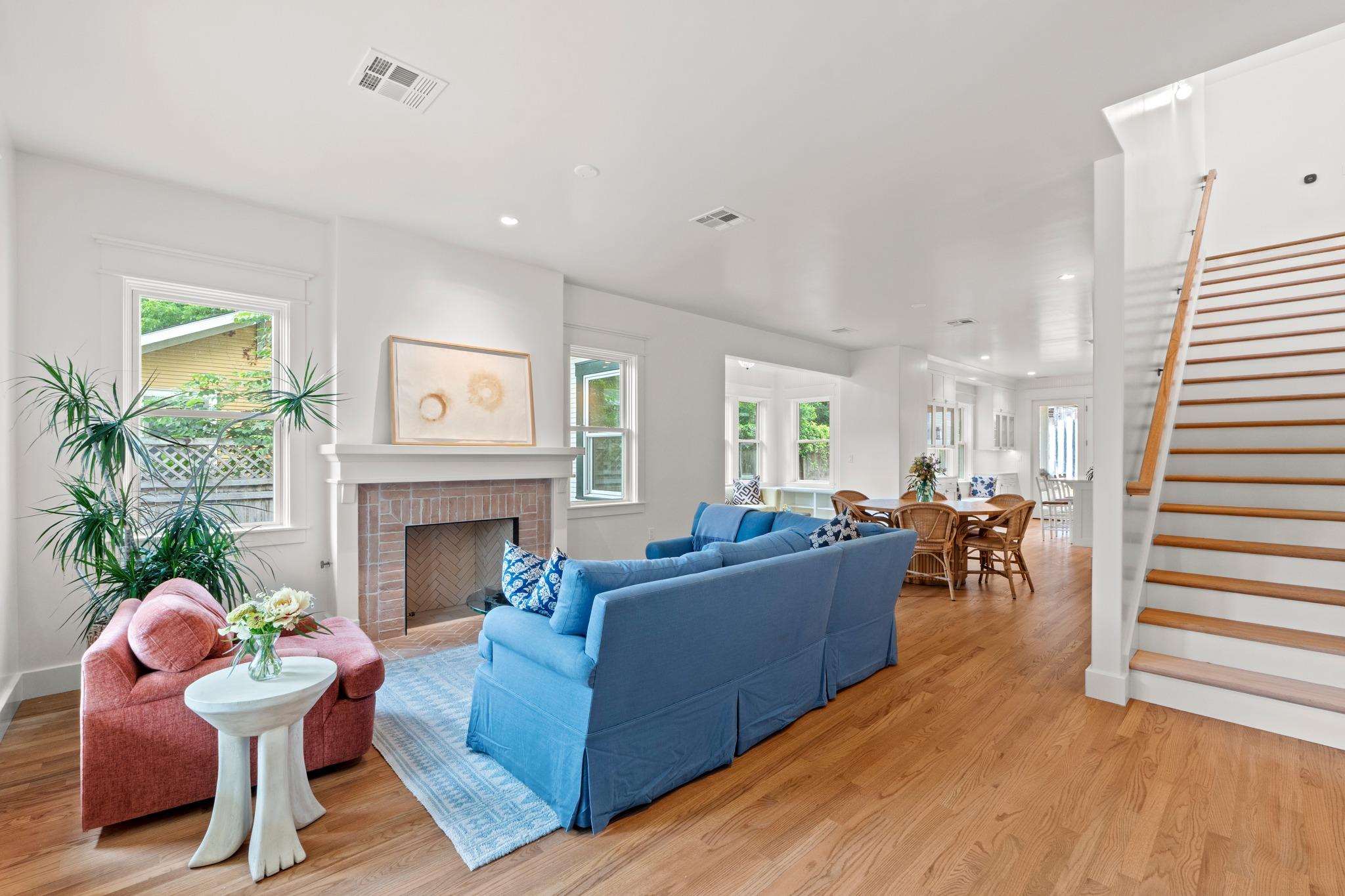 510 39th, Austin, TX 78751 — photo 1