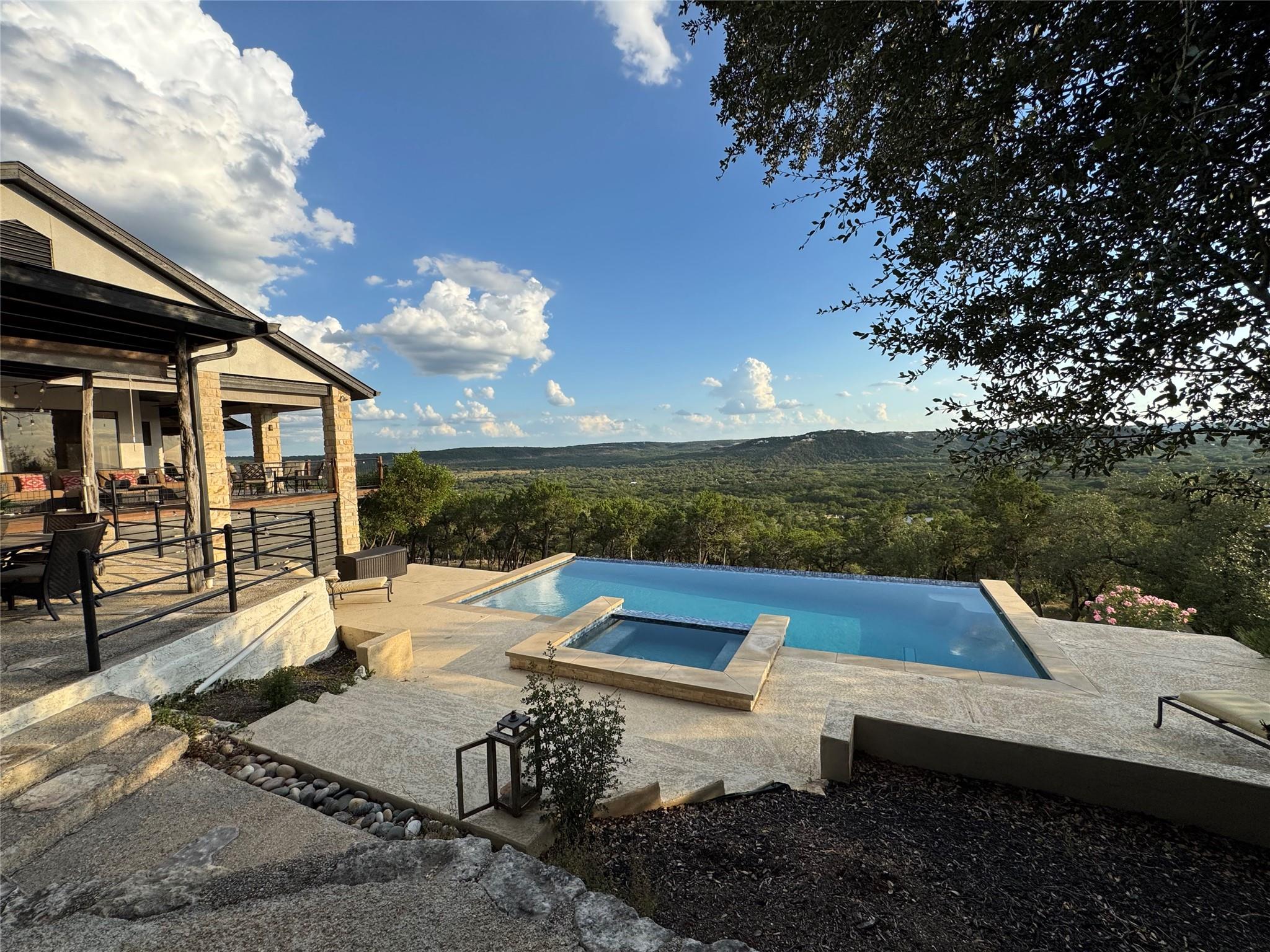 640 Casey, Wimberley, TX 78676 — photo 1