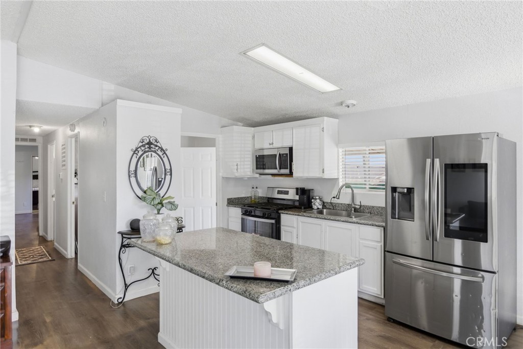 25114 Avenida Valencia, Homeland, CA 92548 — photo 1