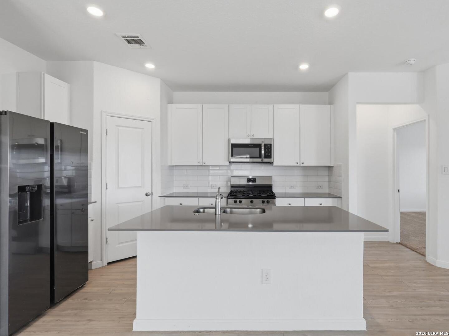 12914 Rosemary Bnd, St Hedwig, TX 78152 — photo 1
