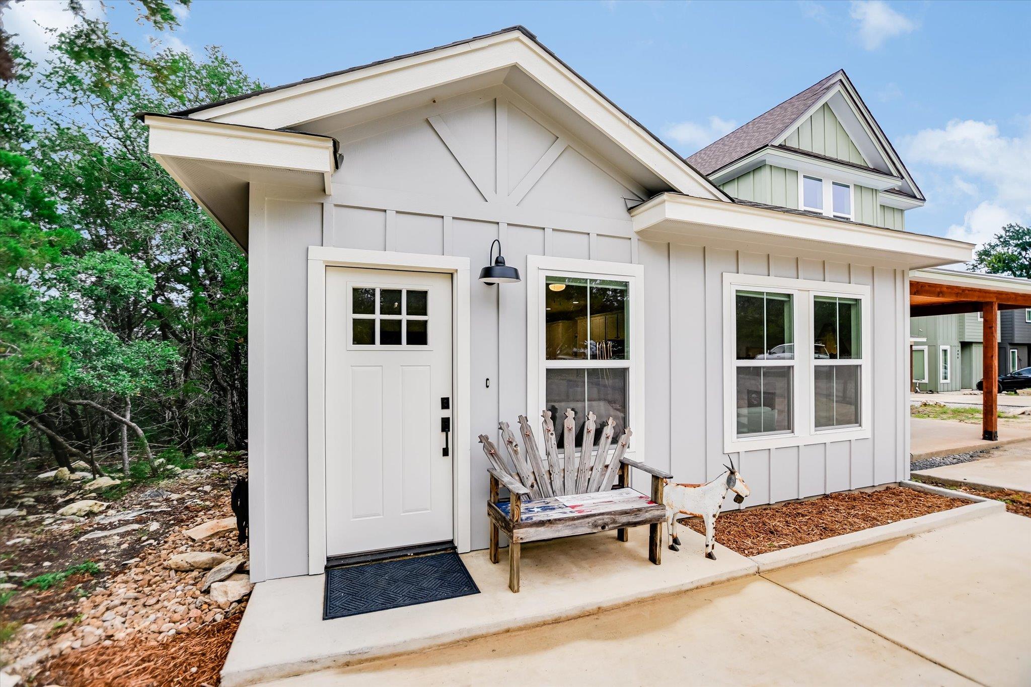 430 Shady Bluff, Wimberley, TX 78676 — photo 1