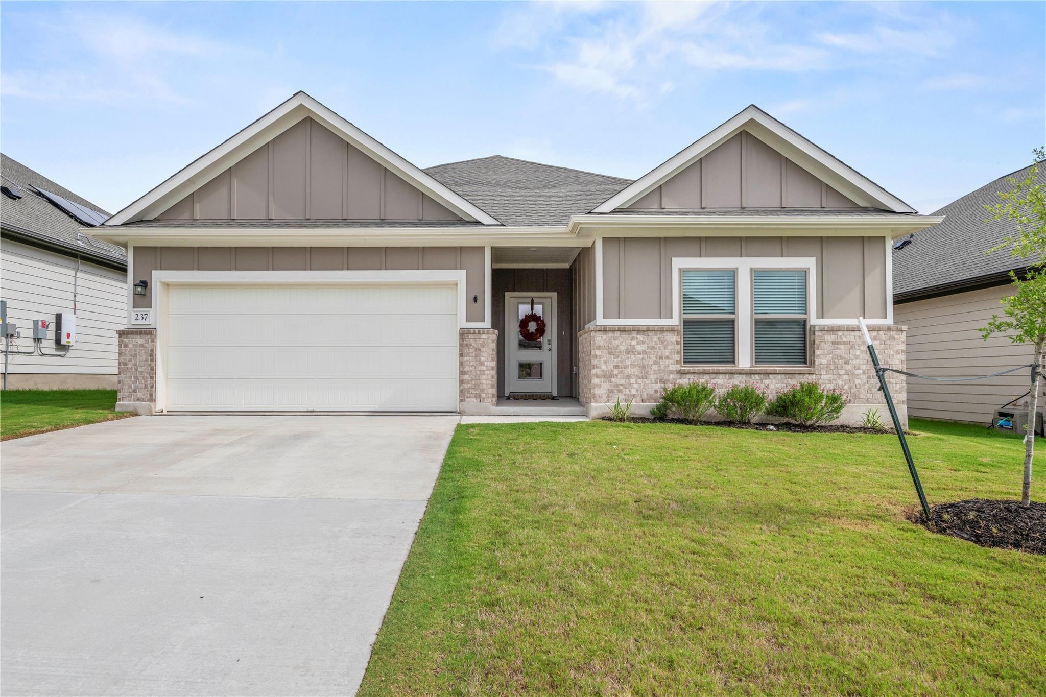 237 Little Green, Jarrell, TX 76537 — photo 1