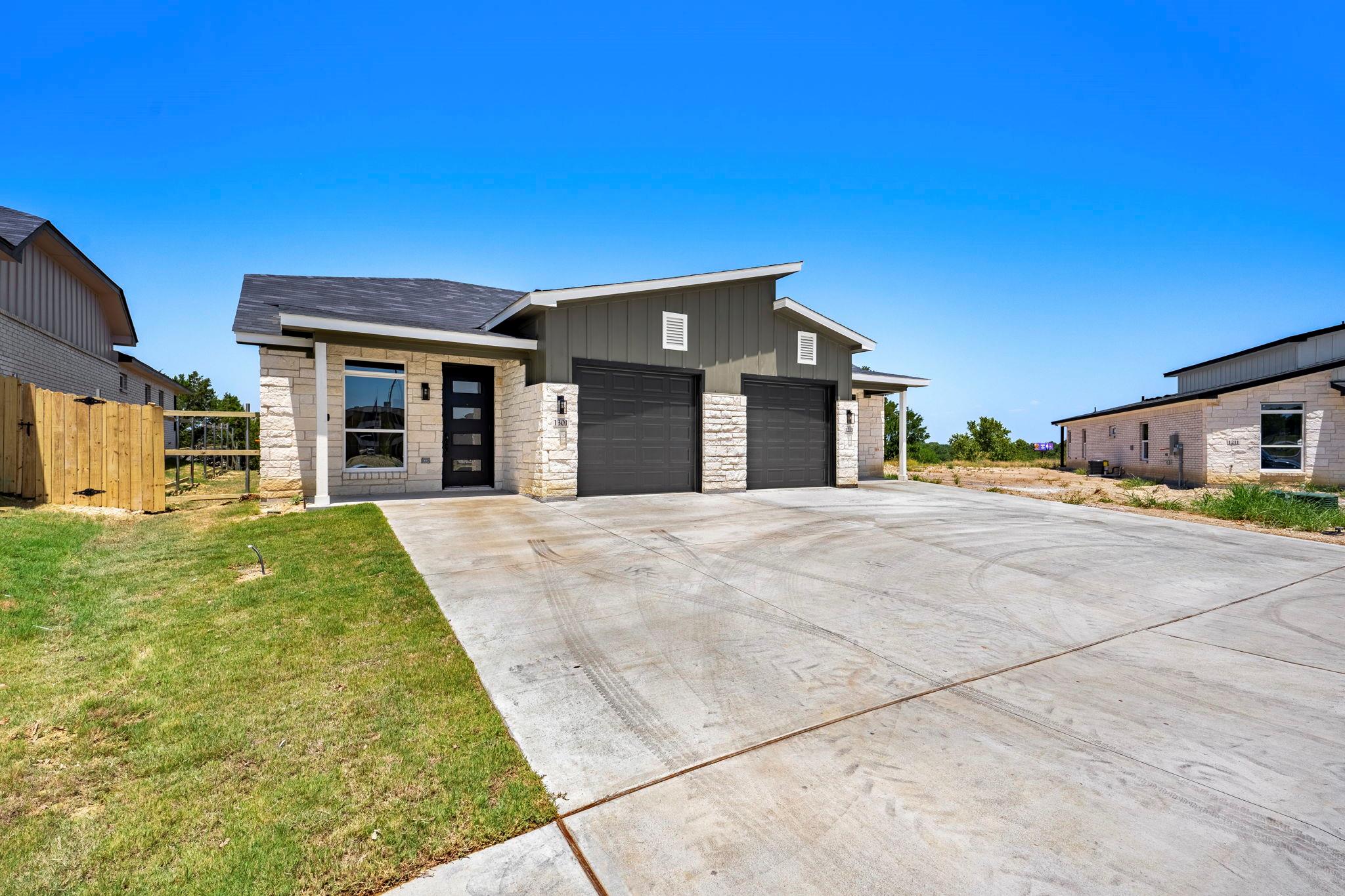 1301 Lone Pine Way, Killeen, TX 76543 — photo 1