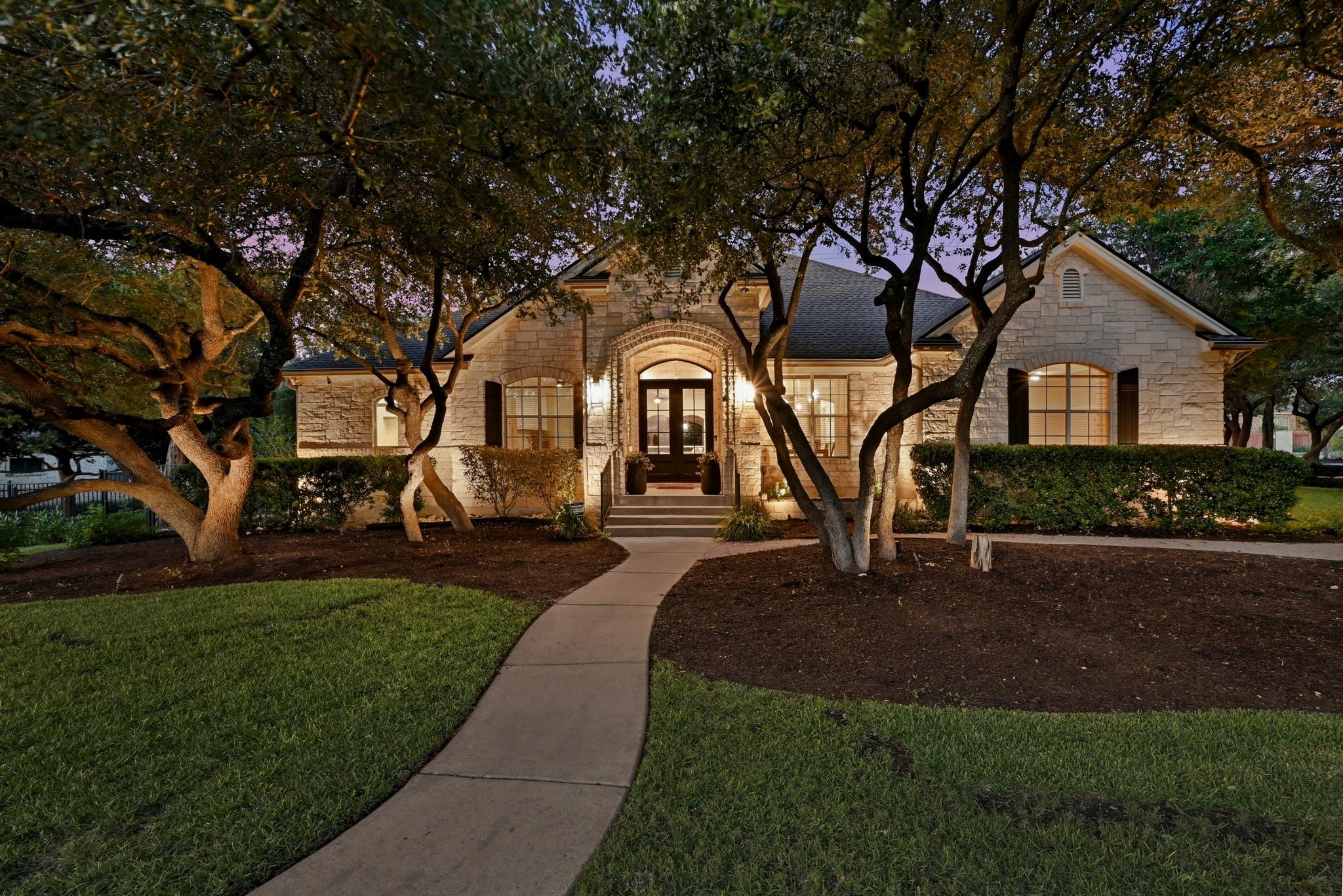 806 Overlook, Leander, TX 78641 — photo 1