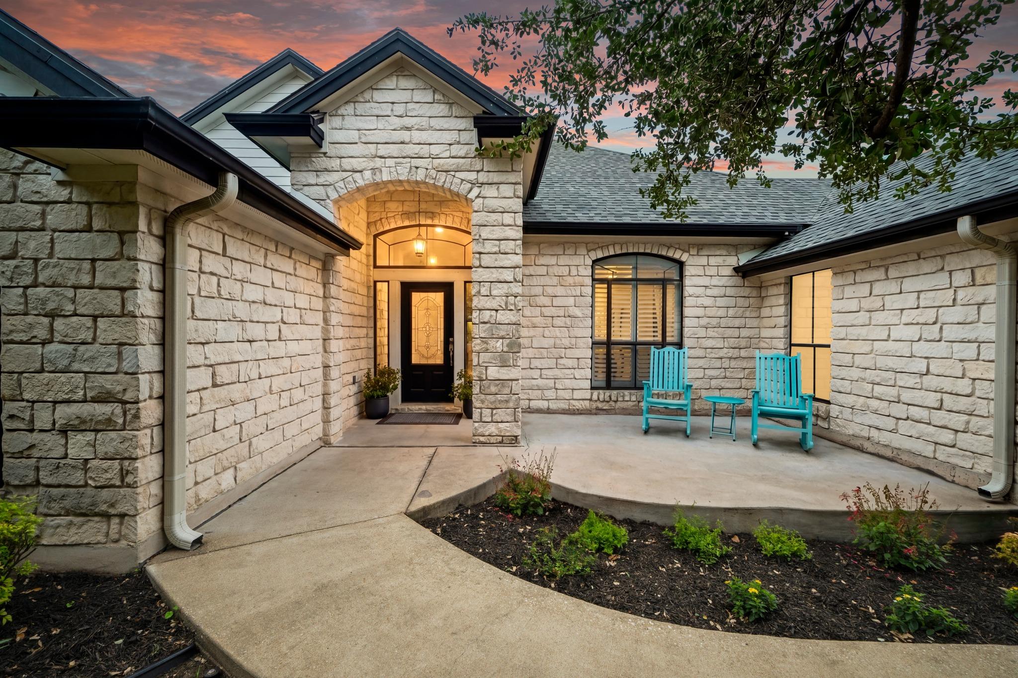 109 Westview, Georgetown, TX 78628 — photo 1