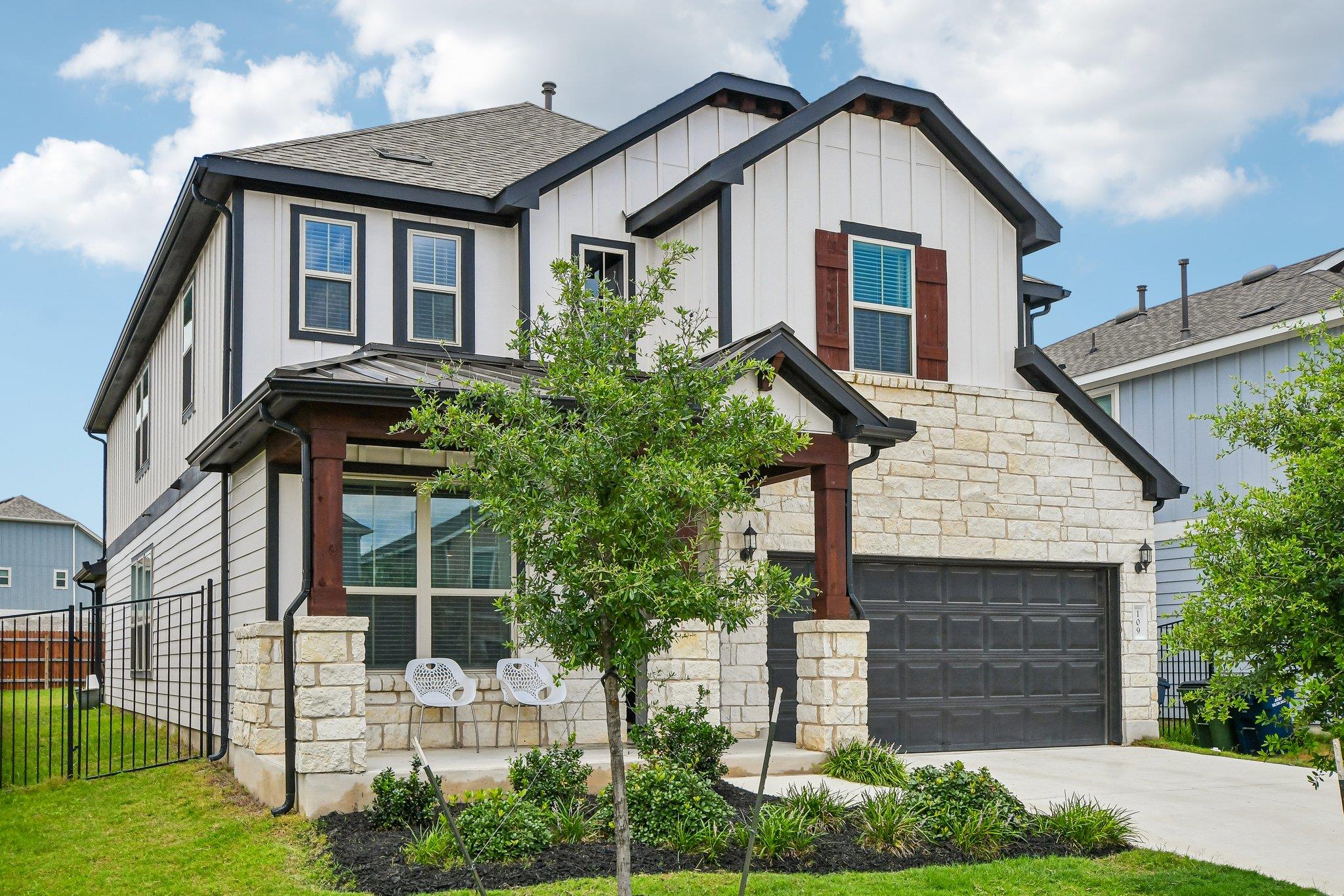 109 Coleman, Liberty Hill, TX 78642 — photo 1