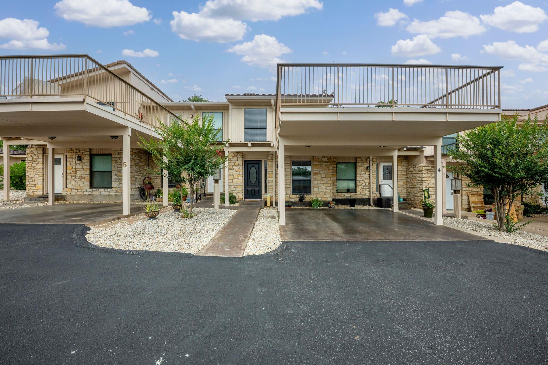 105 Star, Horseshoe Bay, TX 78657 — photo 1