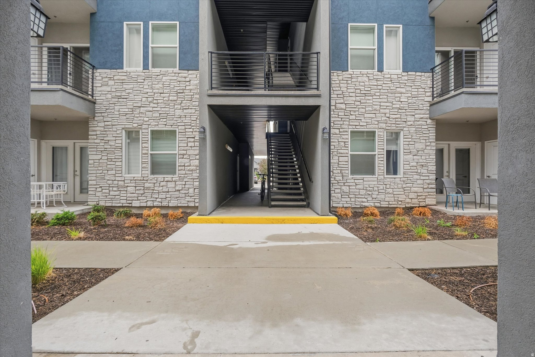 475 W 60 S #L202, Providence, UT 84332 — photo 1