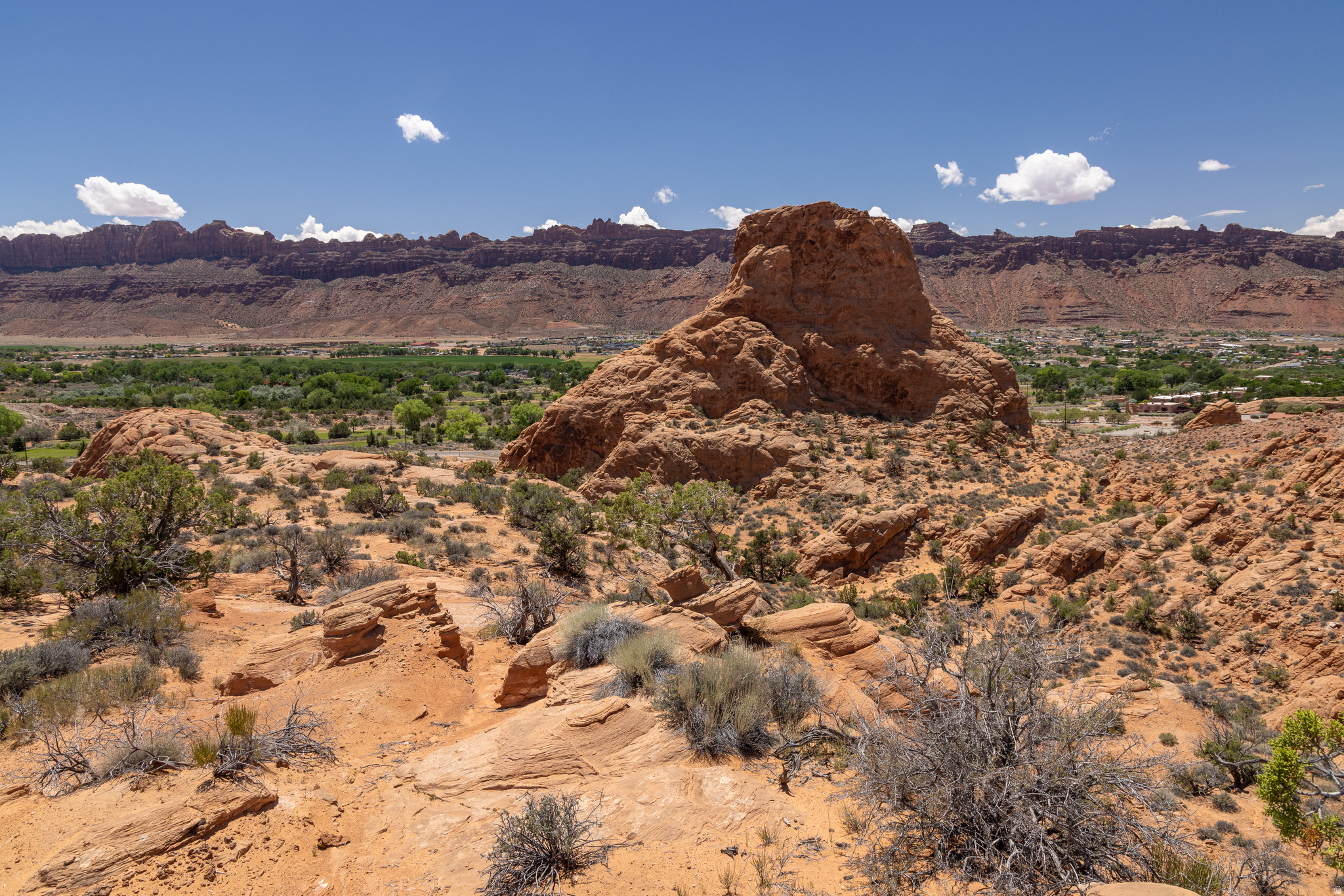 2176  NAVAJO HTS, Moab, UT 84532 — photo 1