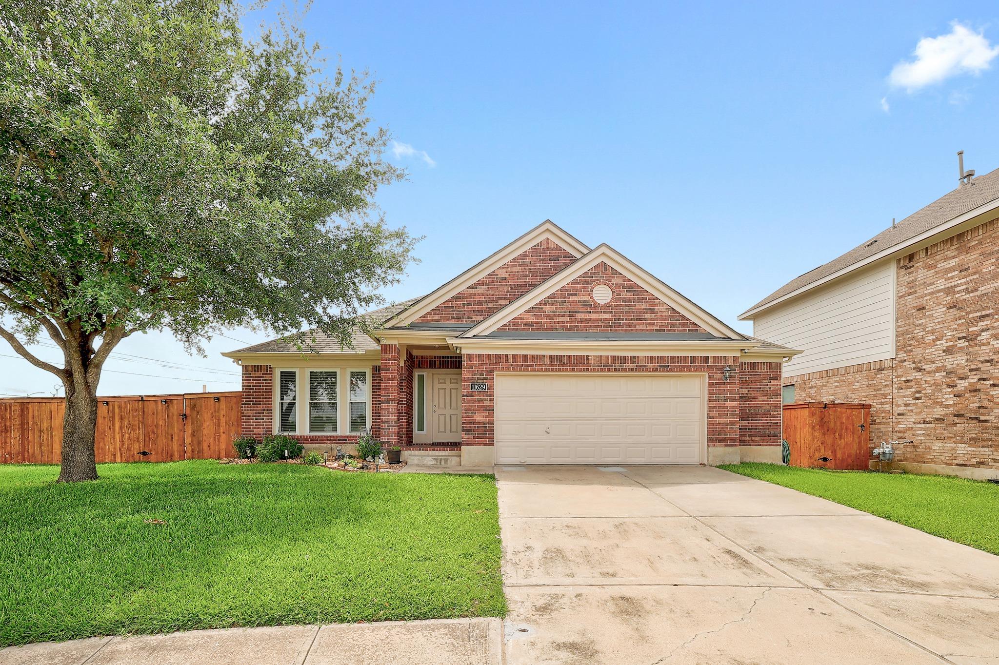 11629 Glen Knoll, Manor, TX 78653 — photo 1