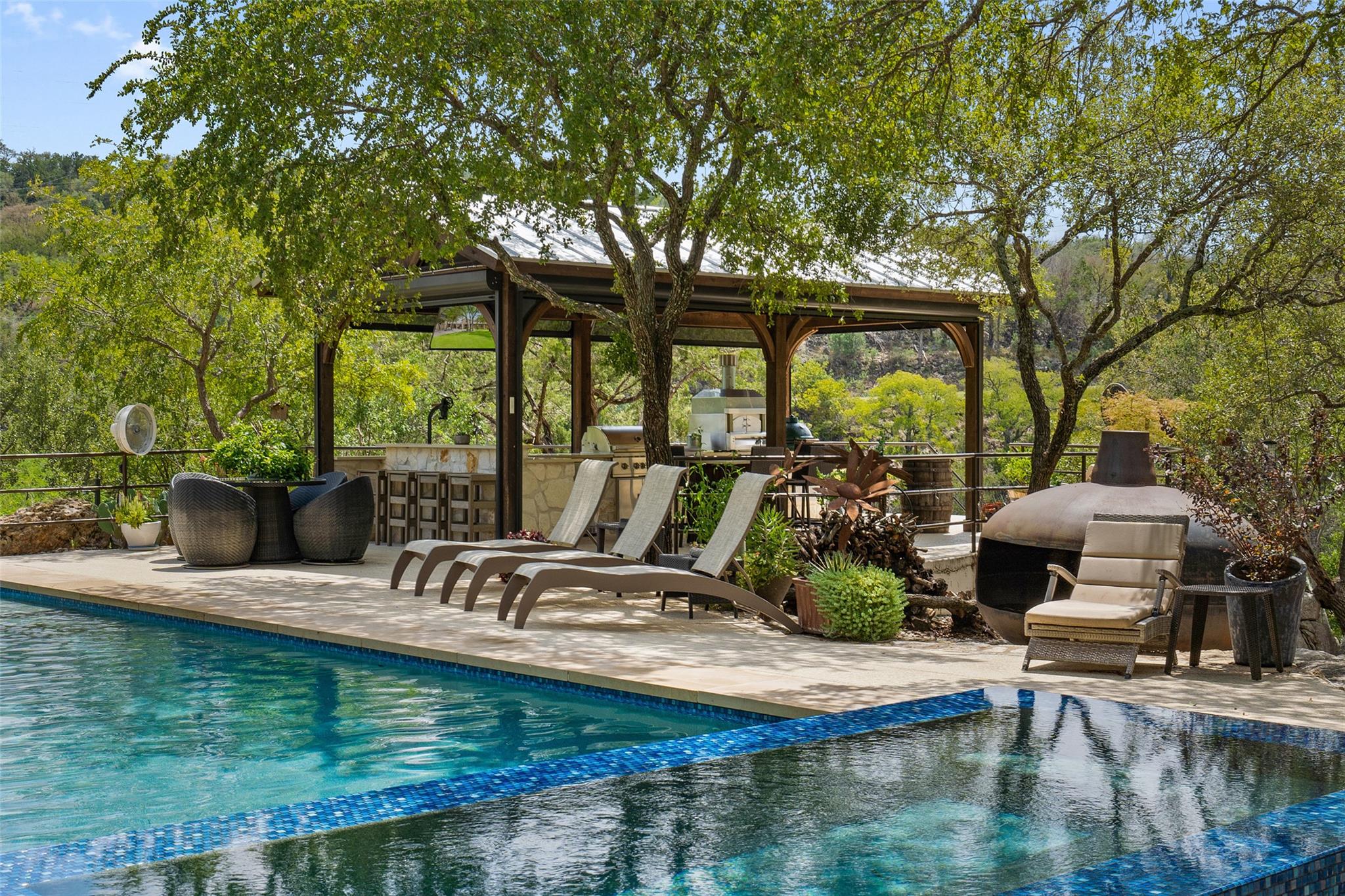 1450 Los Escondidos, Marble Falls, TX 78654 — photo 1