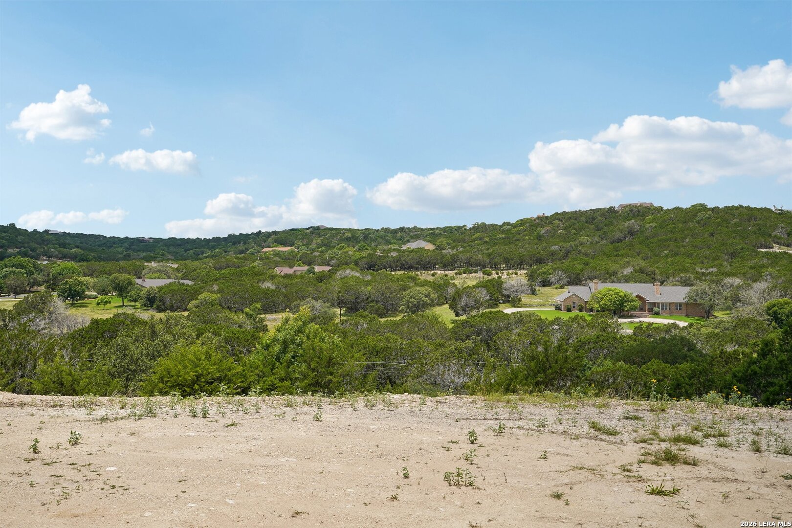 902 Saddlewood Blvd, Kerrville, TX 78028 — photo 1