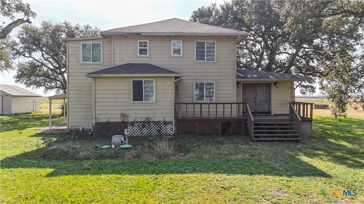 676 County Road 426, El Campo, TX 77437 — photo 1