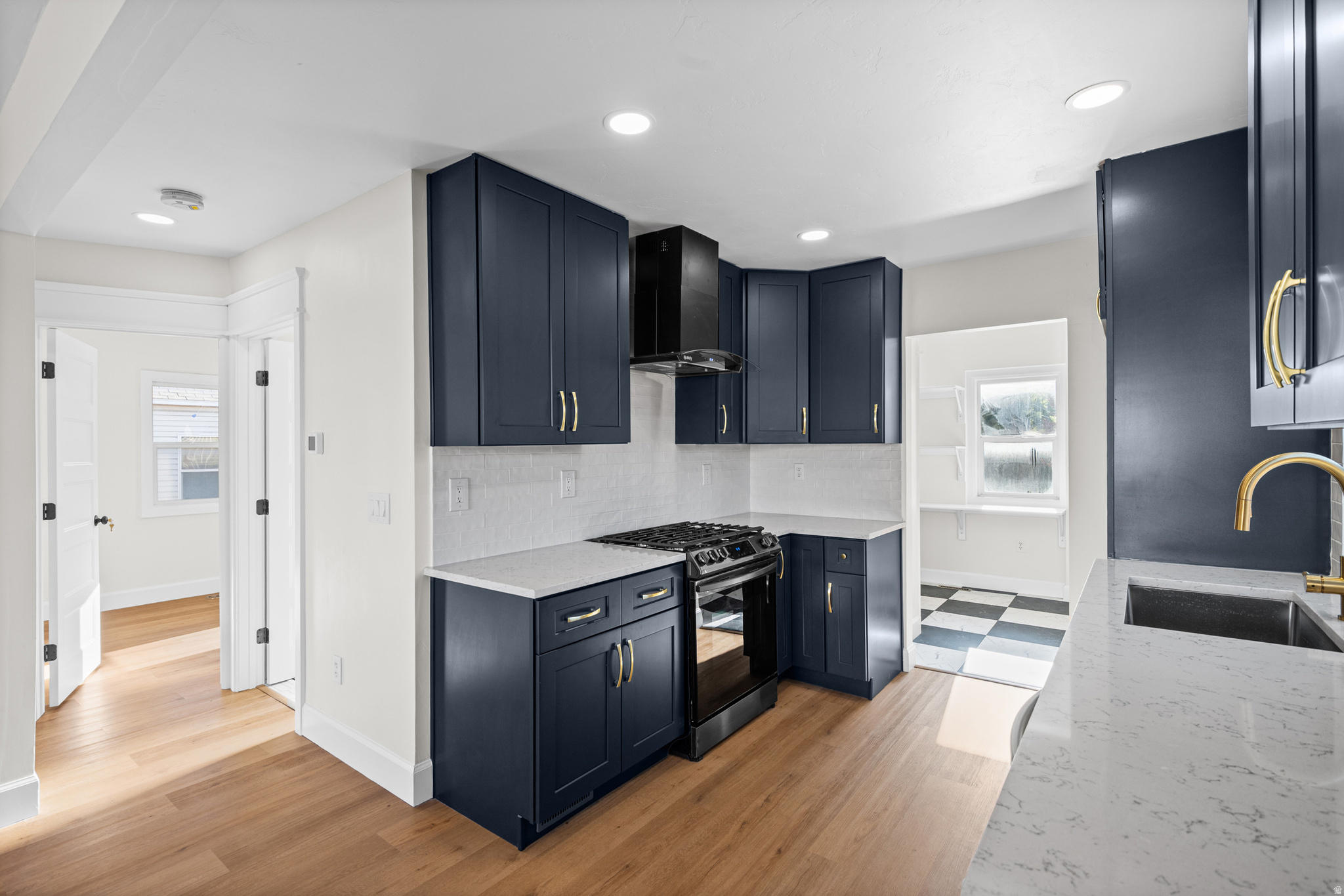 3203 S 400 E, Salt Lake City, UT 84115 — photo 1