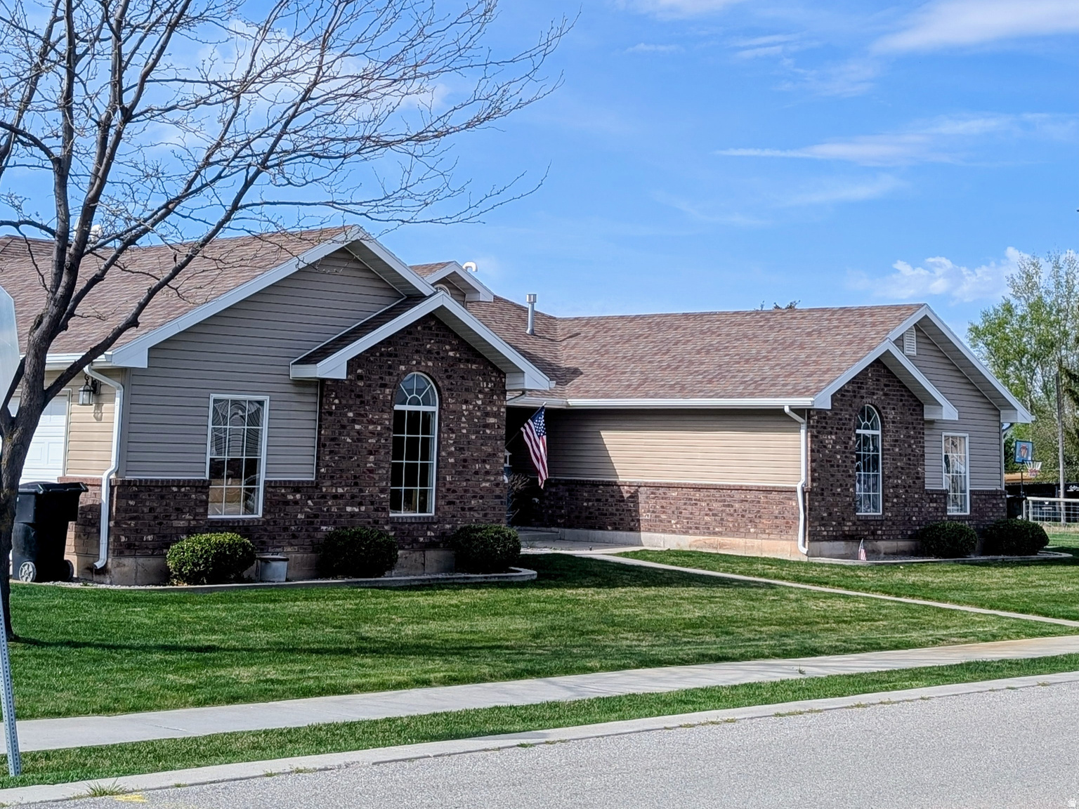 590 E 1ST S, Preston, ID 83263 — photo 1