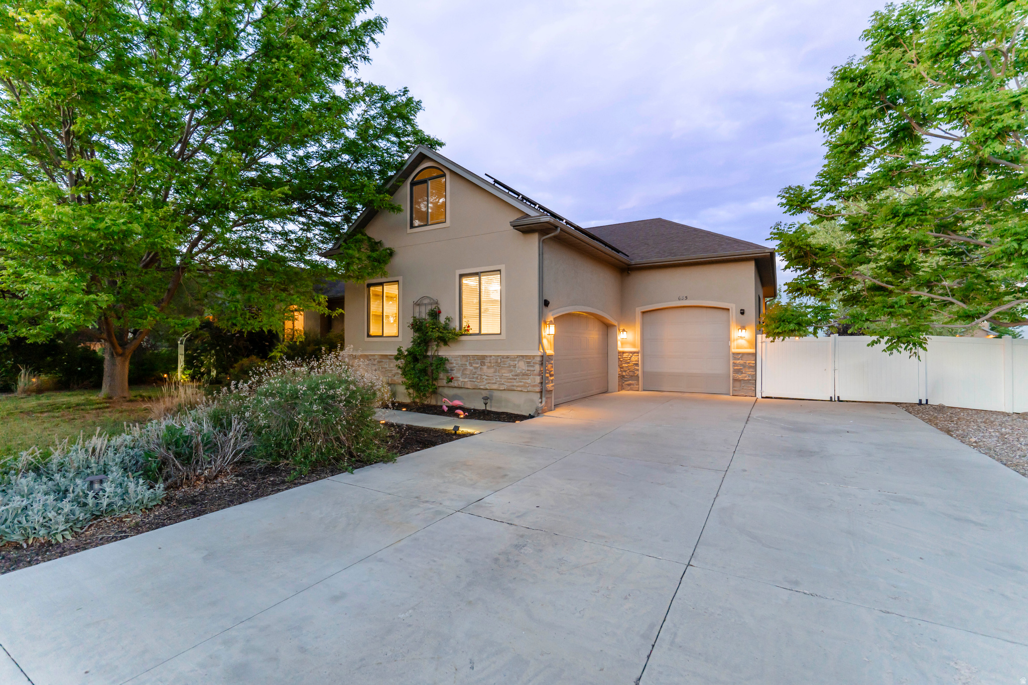 635 S 350 W, Vernal, UT 84078 — photo 1