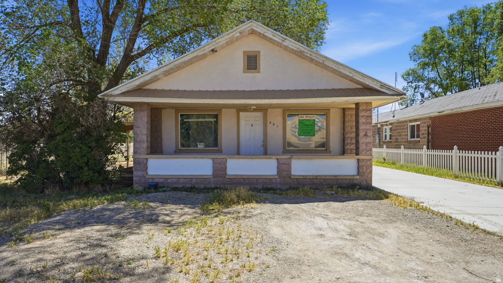391 S MAIN