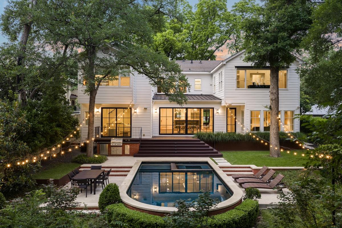 1015  Gaston Ave, Austin, TX 78703 — photo 1